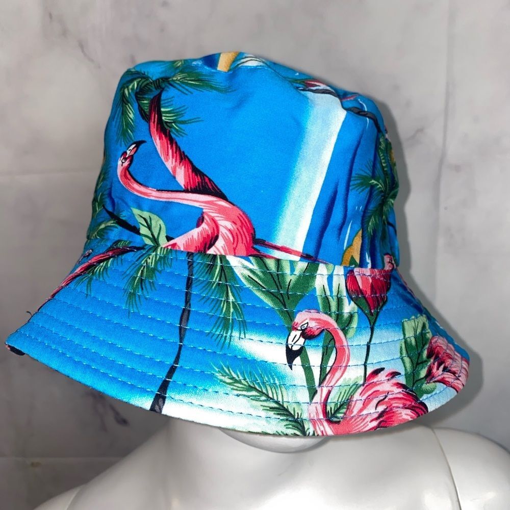 ALOHA BUCKET HAT O/S New without tags